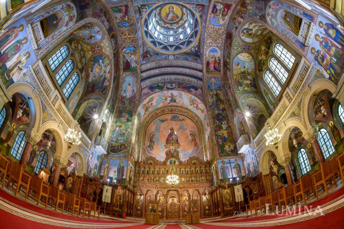 Fotografii artistice ale Publicațiilor Lumina 237848