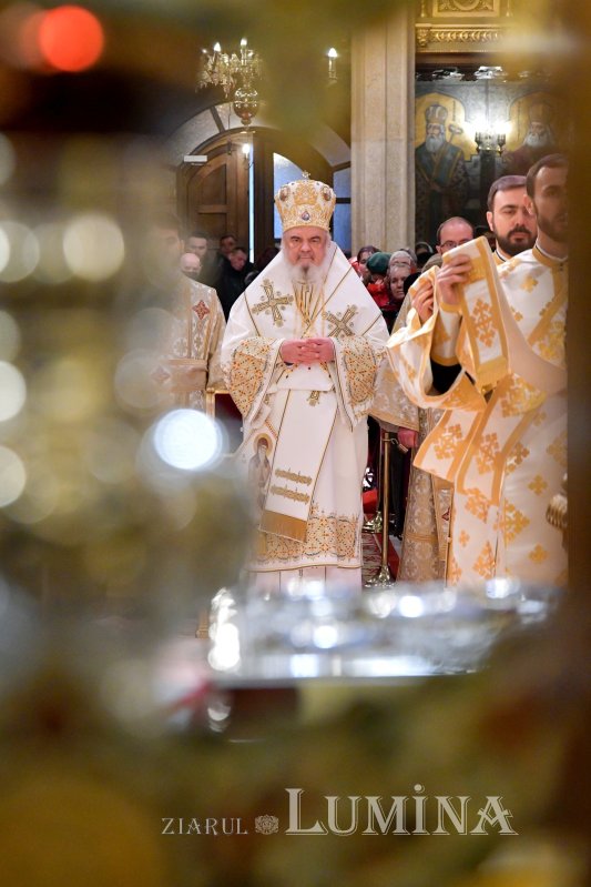 Duminica Sfinţilor Părinţi după trup ai Domnului pe Colina Bucuriei 238023