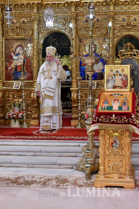 Duminica Sfinţilor Părinţi după trup ai Domnului pe Colina Bucuriei 238045