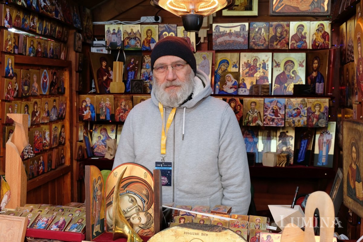 Obiecte tradiționale la Târgul de Crăciun din București 238182