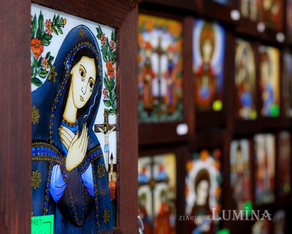 Obiecte tradiționale la Târgul de Crăciun din București 238212