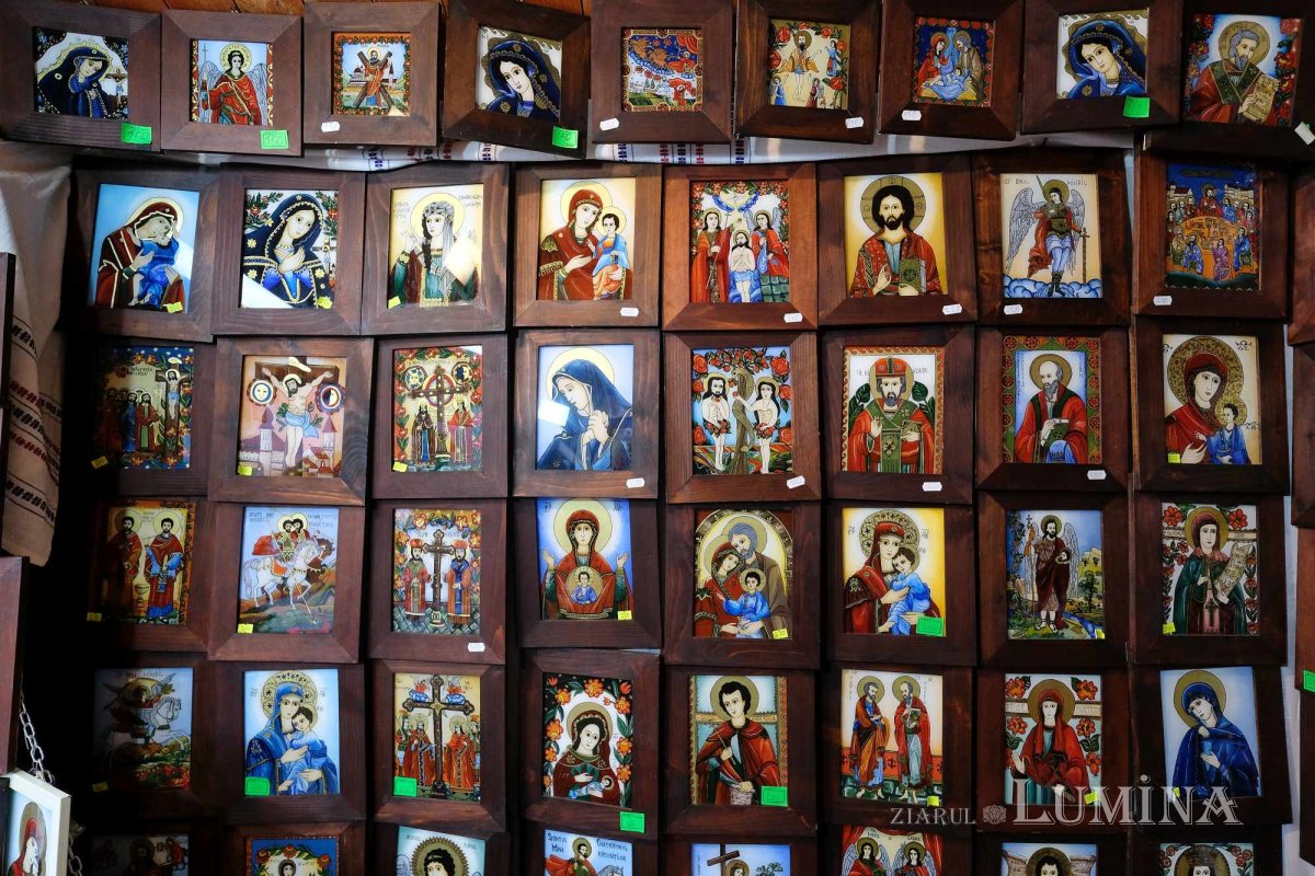 Obiecte tradiționale la Târgul de Crăciun din București 238217