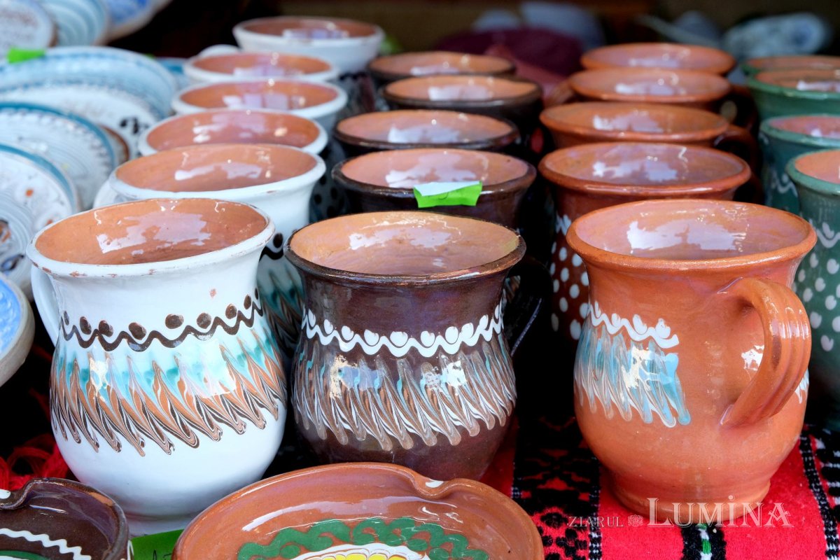 Obiecte tradiționale la Târgul de Crăciun din București 238233