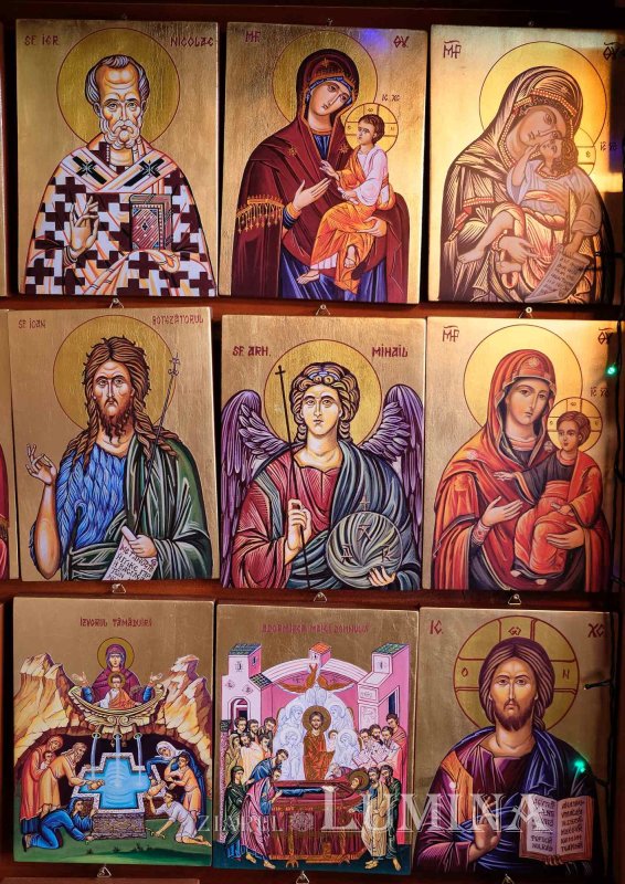 Obiecte tradiționale la Târgul de Crăciun din București 238244