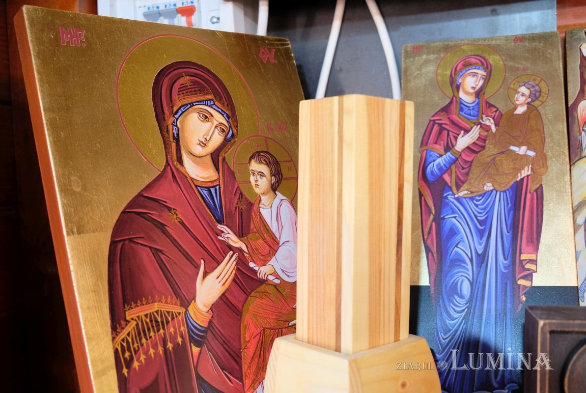 Obiecte tradiționale la Târgul de Crăciun din București 238247