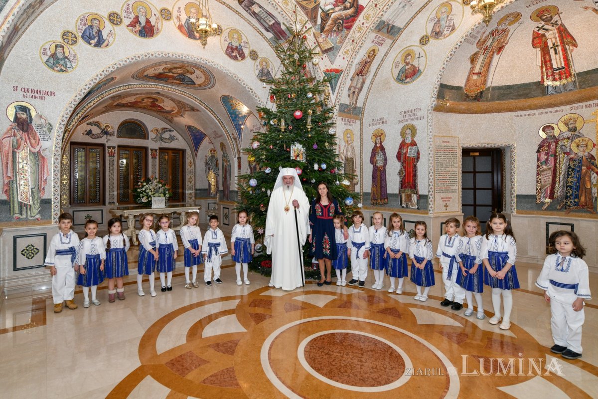 Bucuria Crăciunului vestită prin graiurile copiilor și adulților 238632