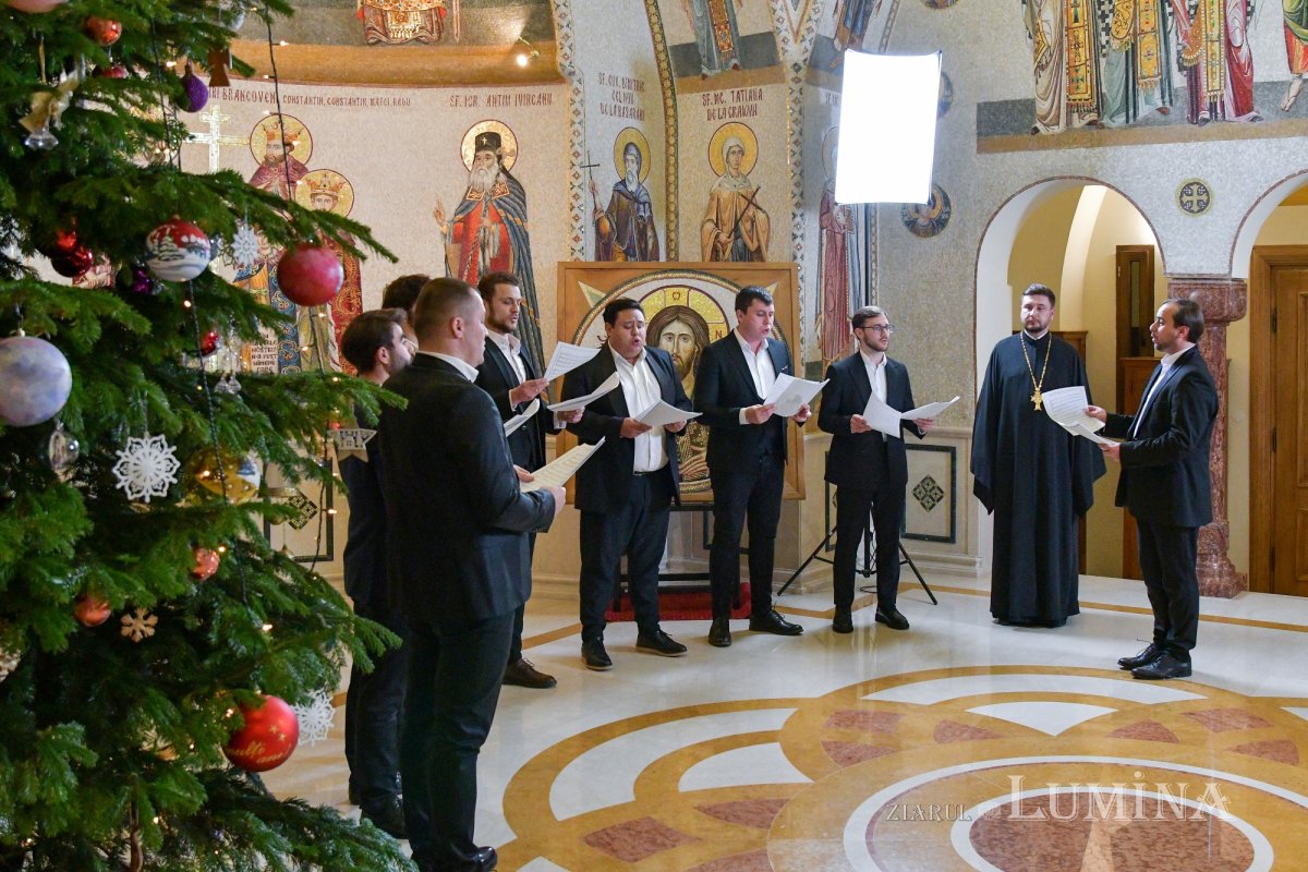 Bucuria Crăciunului vestită prin graiurile copiilor și adulților 238642