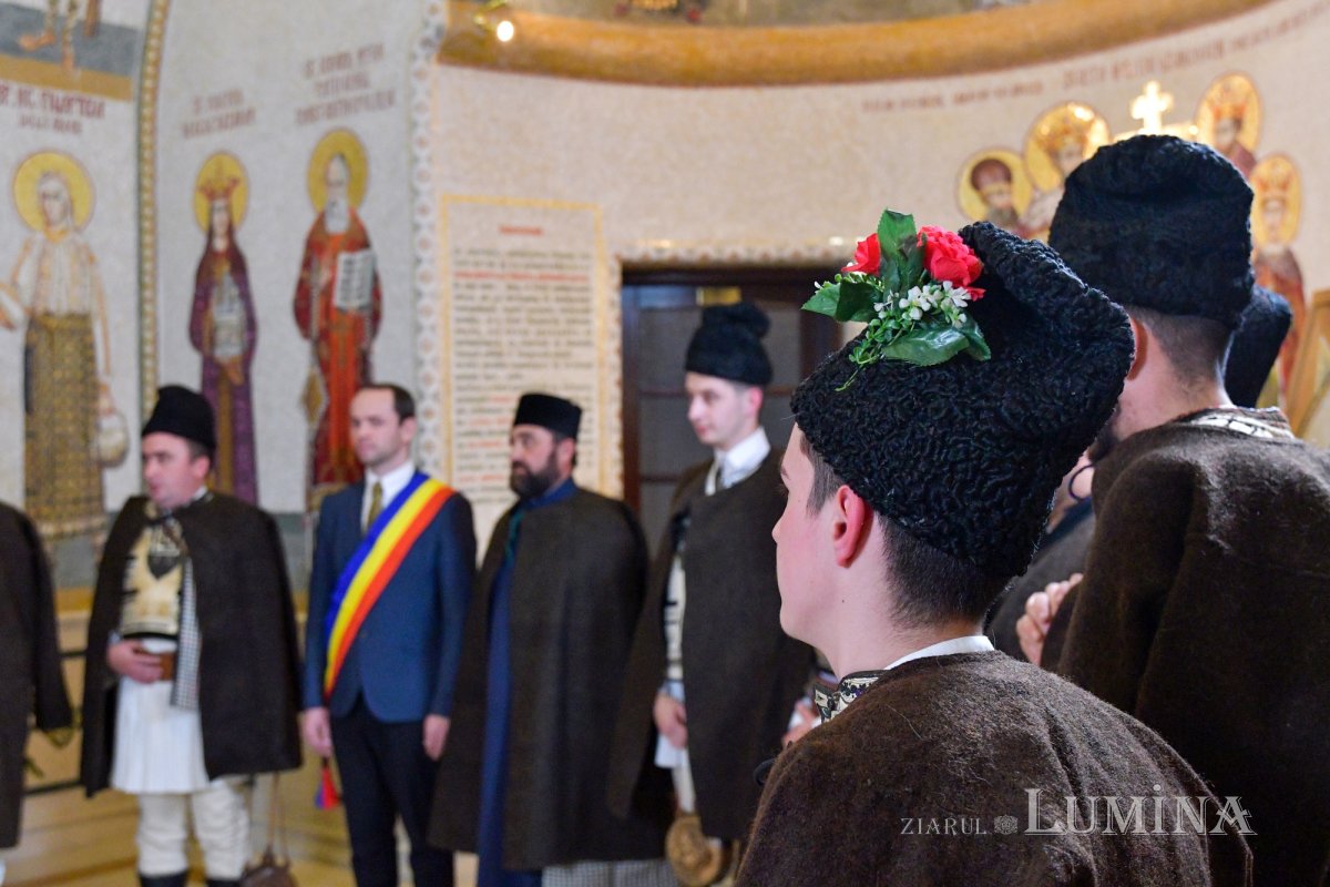 Bucuria Crăciunului vestită prin graiurile copiilor și adulților 238651