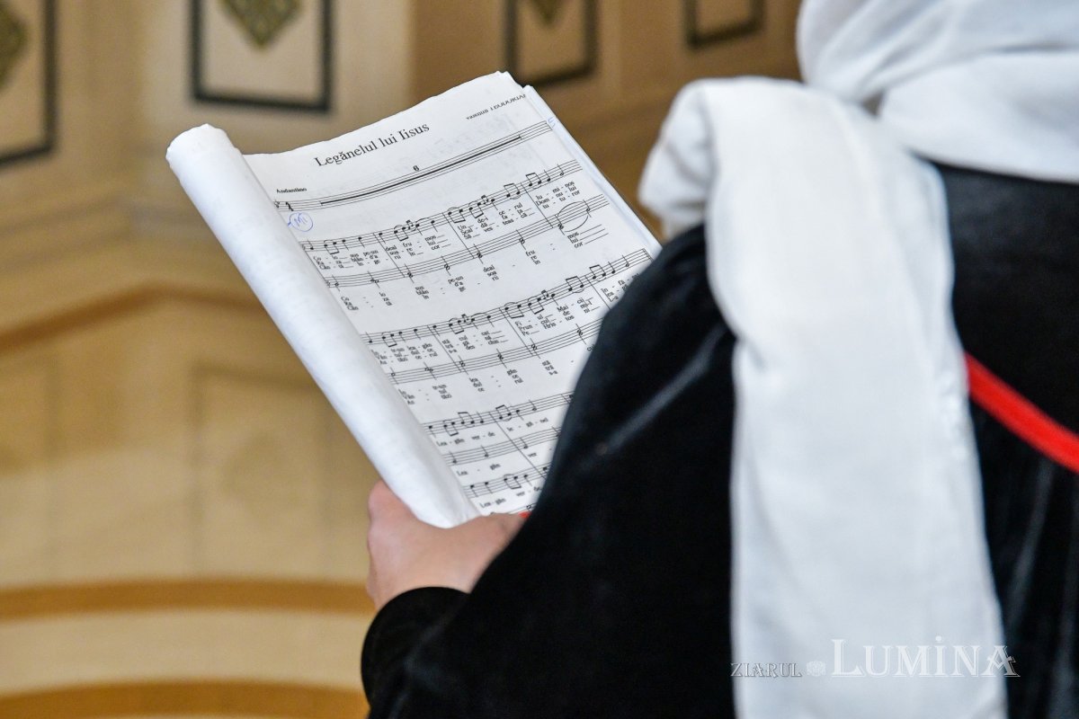 Bucuria Crăciunului vestită prin graiurile copiilor și adulților 238664