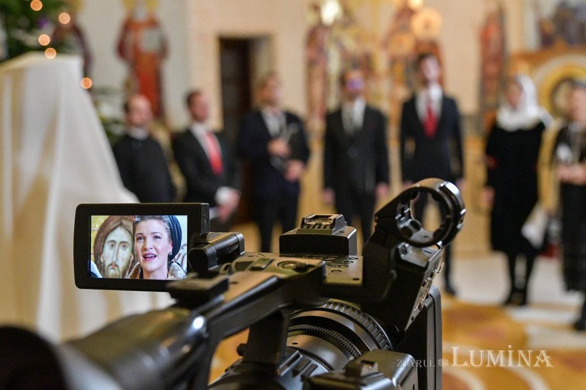 Bucuria Crăciunului vestită prin graiurile copiilor și adulților 238670