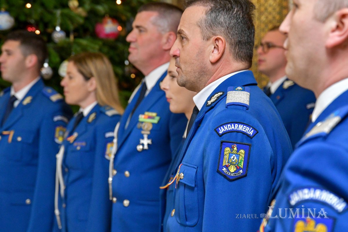 Bucuria Crăciunului vestită prin graiurile copiilor și adulților 238684