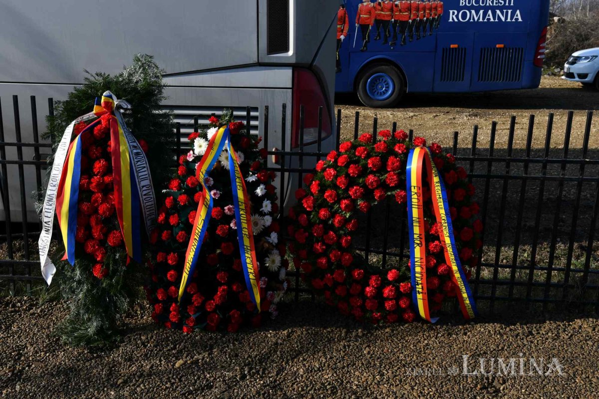 Pomenirea eroilor Revoluției la Popești Leordeni 238551