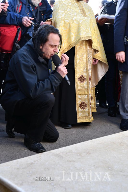 Pomenirea eroilor Revoluției la Popești Leordeni 238559