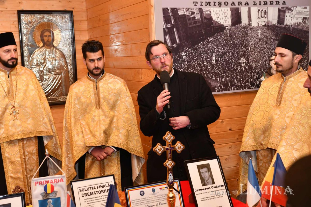 Pomenirea eroilor Revoluției la Popești Leordeni 238579