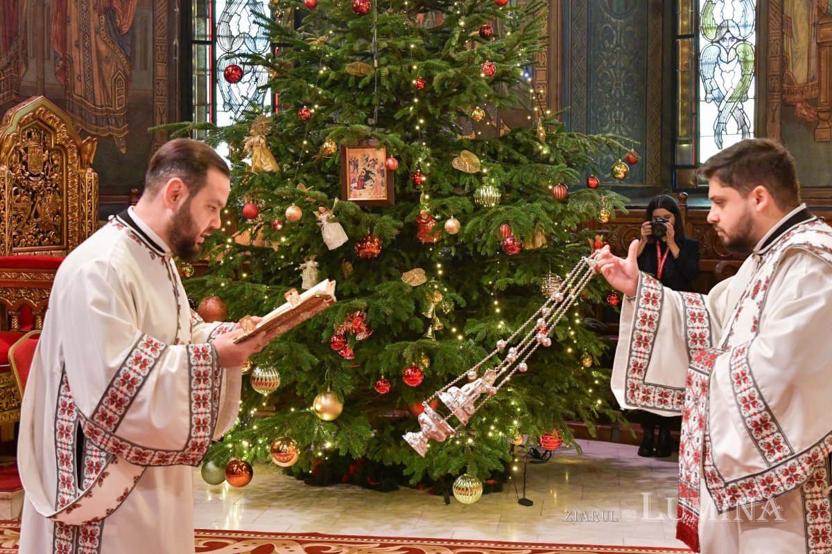 „El ia chip de rob ca să ne dăruiască nouă chipul slavei Sale” 239322