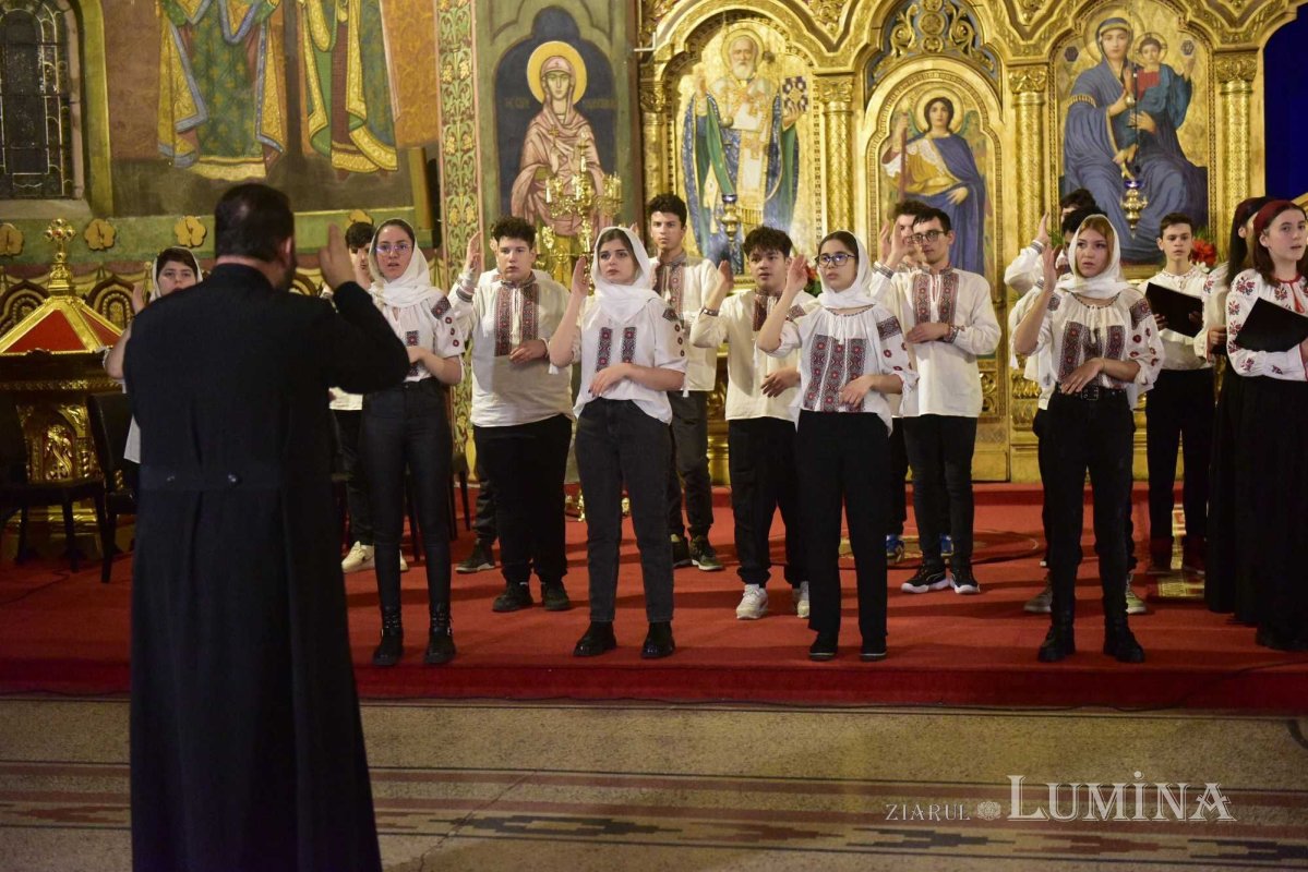 Sibienii s-au rugat în prima zi din an la Catedrala Mitropolitană 239993