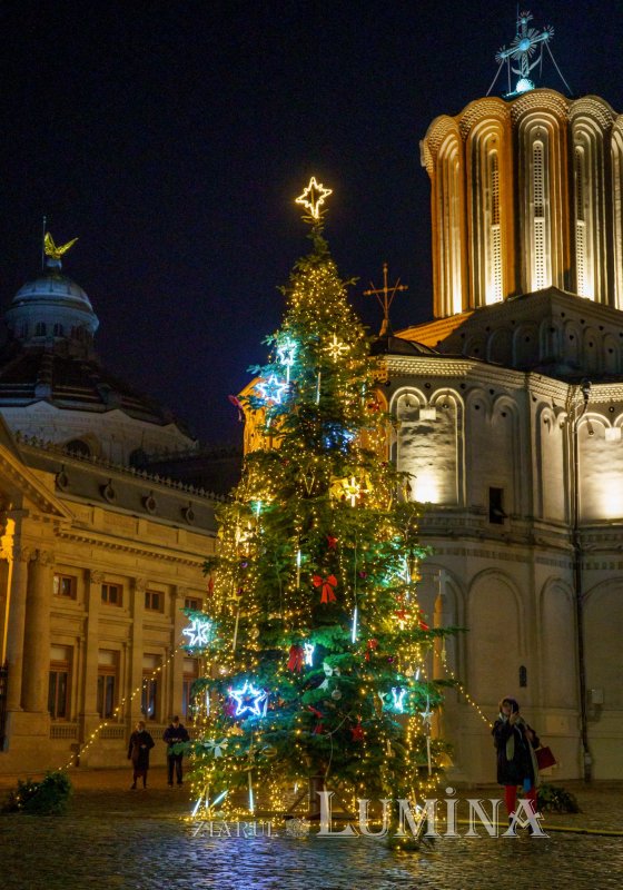 Slujba din noaptea trecerii dintre ani pe Colina Patriarhiei 239802
