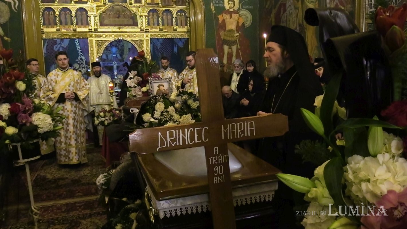 Slujire arhierească de Anul Nou la Catedrala Episcopală din Giula, Ungaria 240077