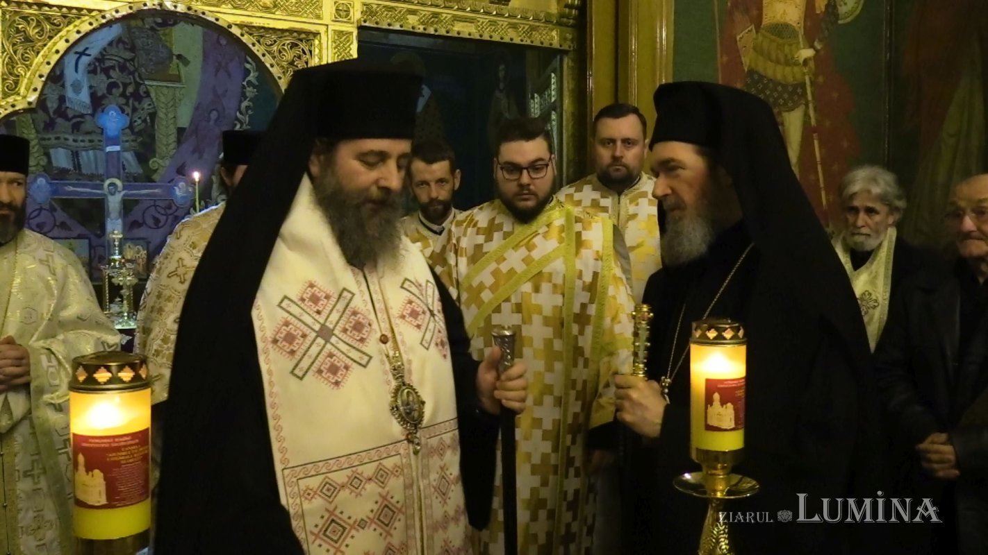 Slujire arhierească de Anul Nou la Catedrala Episcopală din Giula, Ungaria 240078