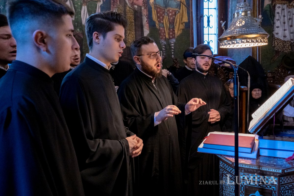 Sărbătoarea Arătării Domnului la Mănăstirea Radu Vodă 240487