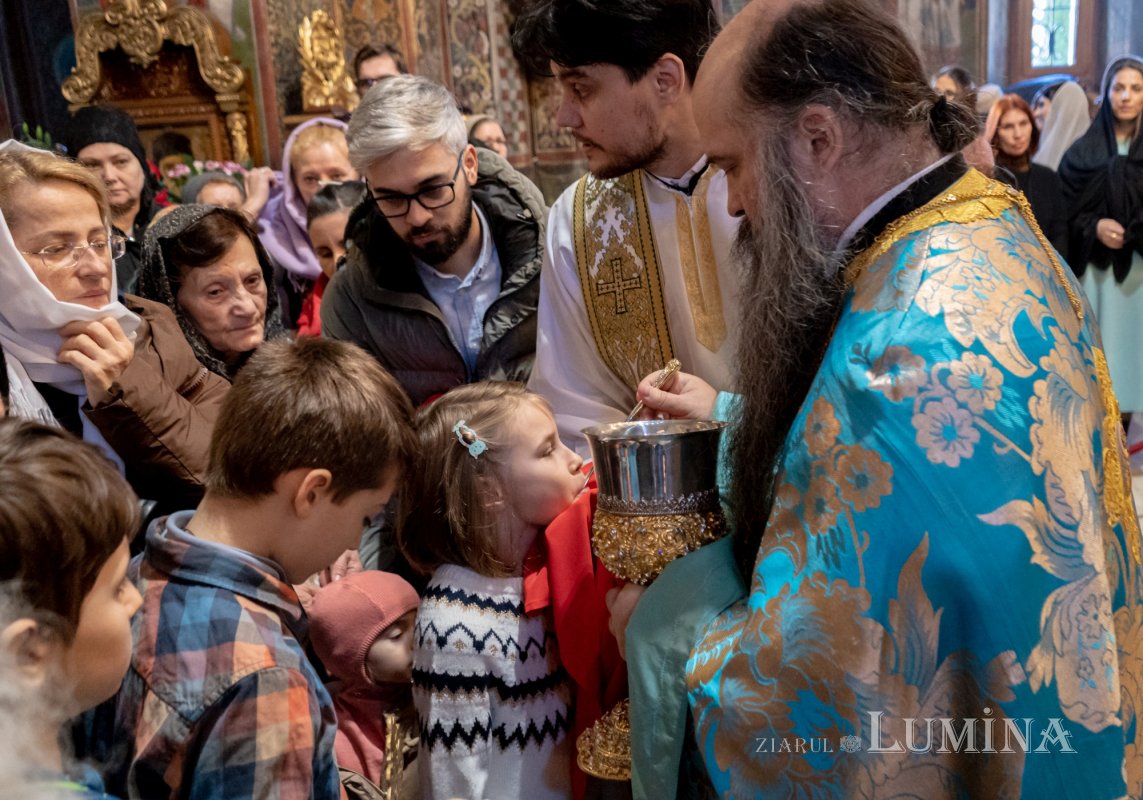 Sărbătoarea Arătării Domnului la Mănăstirea Radu Vodă 240529