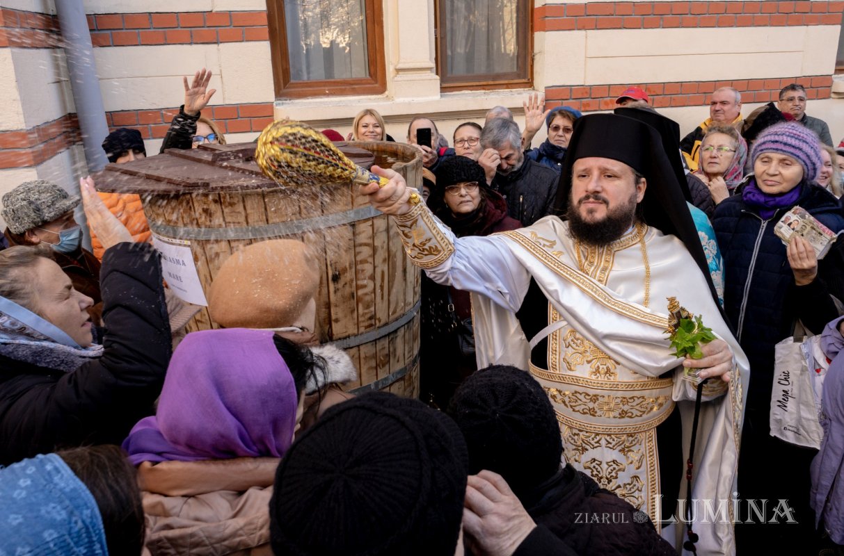 Sărbătoarea Arătării Domnului la Mănăstirea Radu Vodă 240572