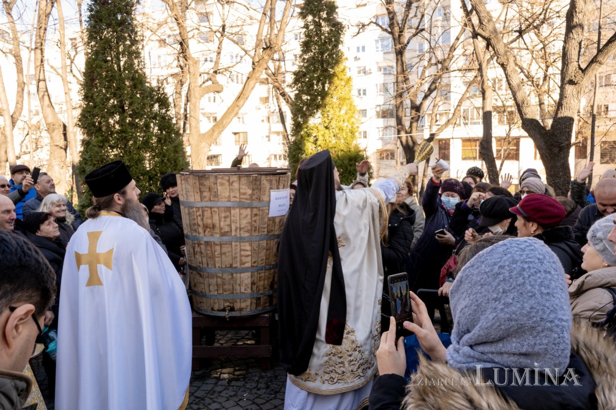 Sărbătoarea Arătării Domnului la Mănăstirea Radu Vodă 240585