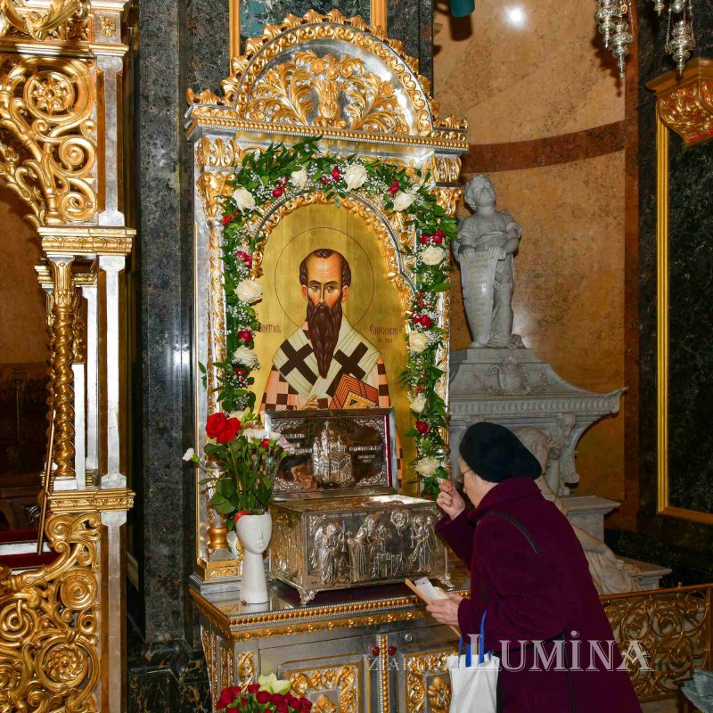 Cinstire adusă unui mare Părinte al Bisericii în Capitală 240932