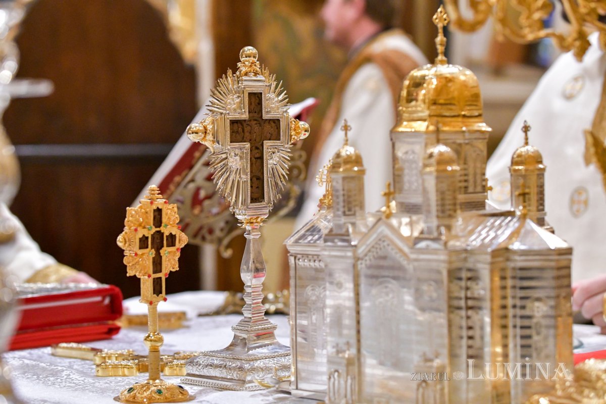 Cinstire adusă unui mare Părinte al Bisericii în Capitală 240948