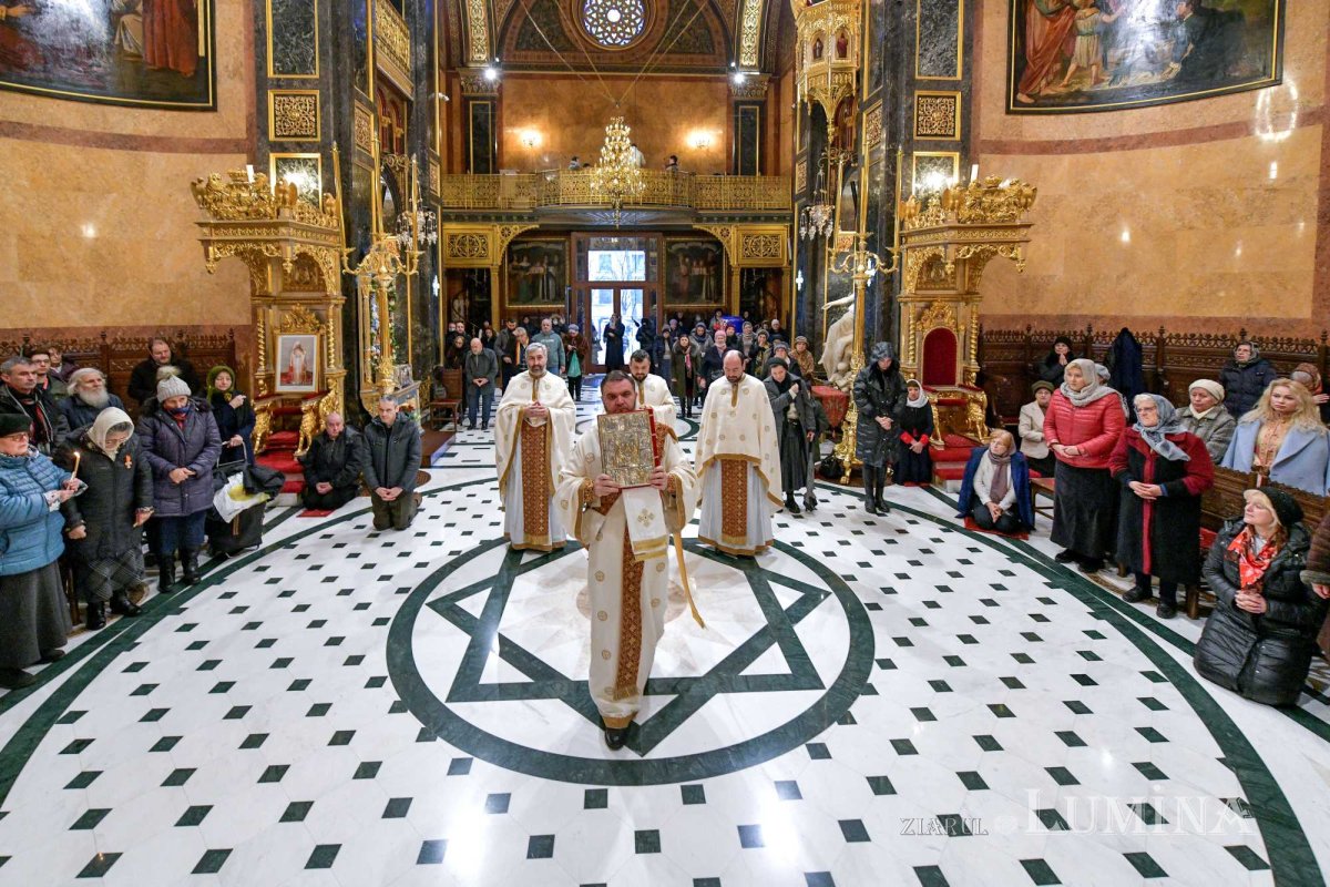 Cinstire adusă unui mare Părinte al Bisericii în Capitală 240949