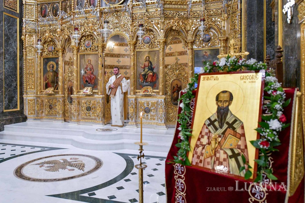 Cinstire adusă unui mare Părinte al Bisericii în Capitală 240953