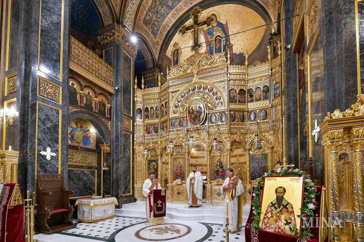 Cinstire adusă unui mare Părinte al Bisericii în Capitală 240958