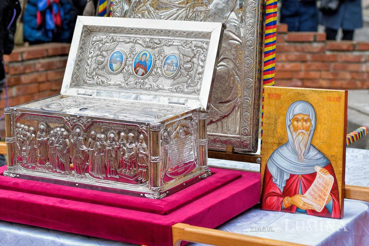 Sărbătoarea „Părintelui monahilor” la Biserica Domnească din Capitală 241746