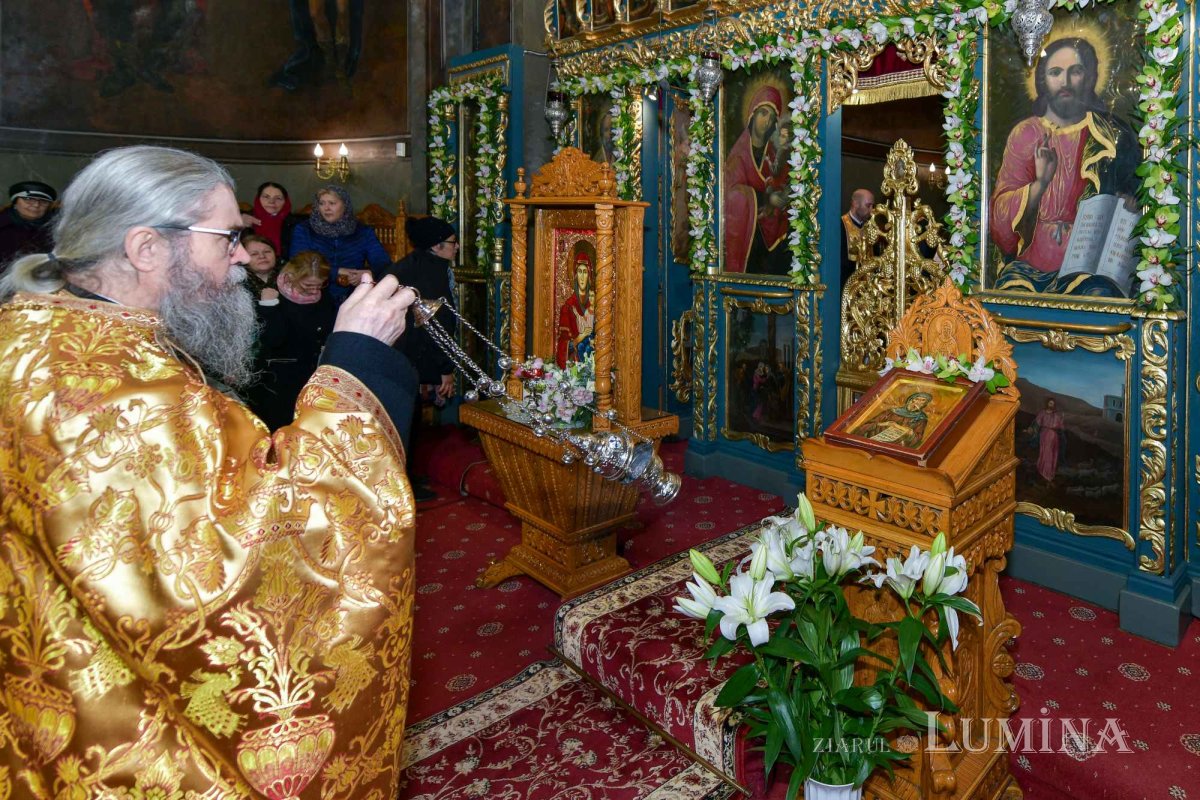Sărbătoarea „Părintelui monahilor” la Biserica Domnească din Capitală 241801