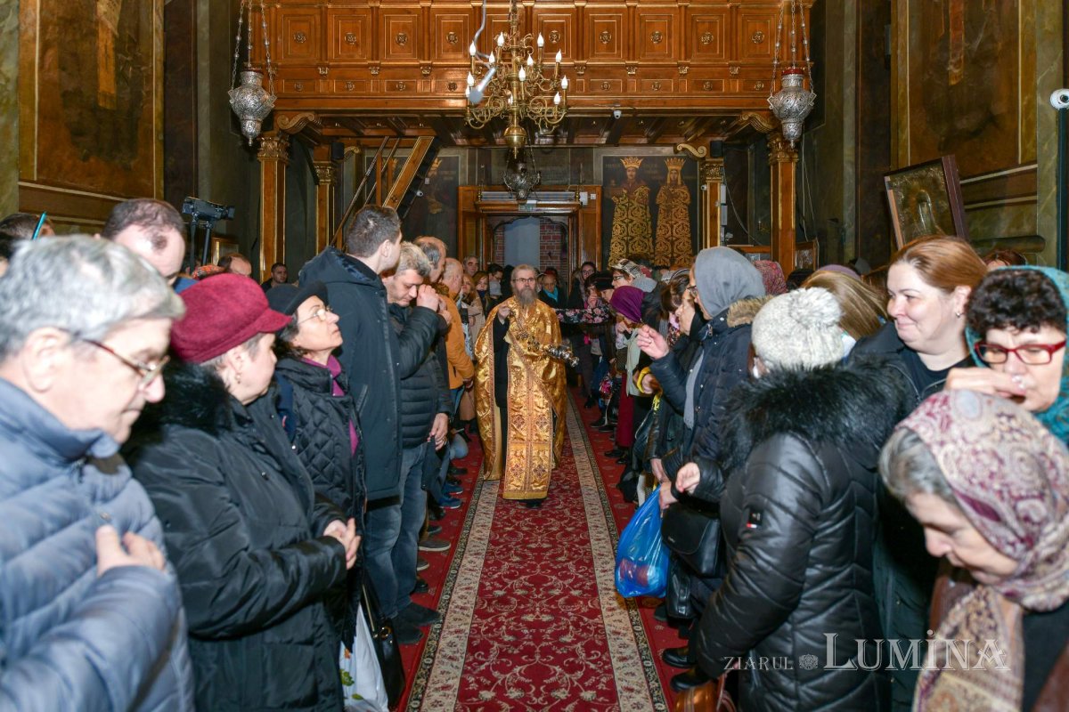 Sărbătoarea „Părintelui monahilor” la Biserica Domnească din Capitală 241802