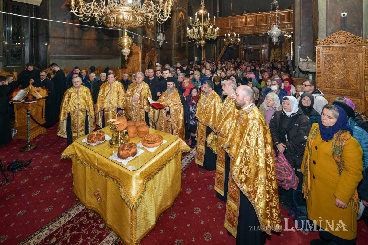 Sărbătoarea „Părintelui monahilor” la Biserica Domnească din Capitală 241807