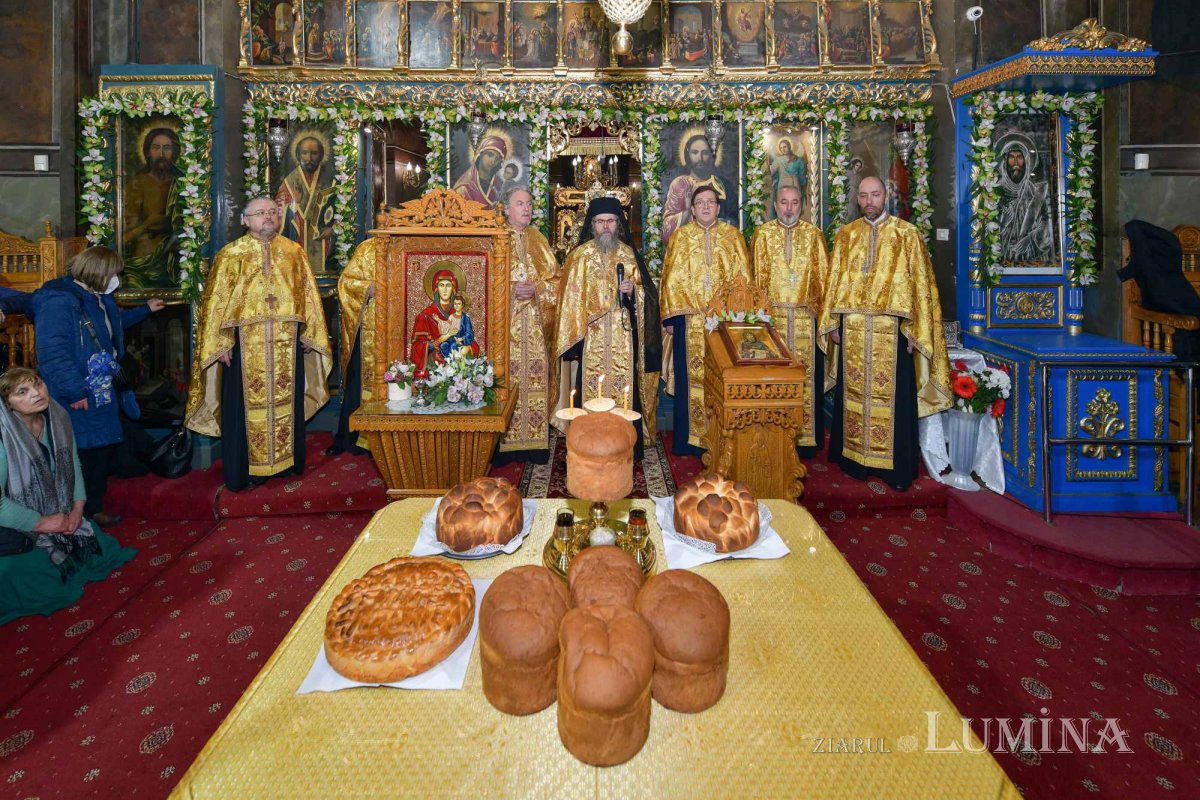 Sărbătoarea „Părintelui monahilor” la Biserica Domnească din Capitală 241810