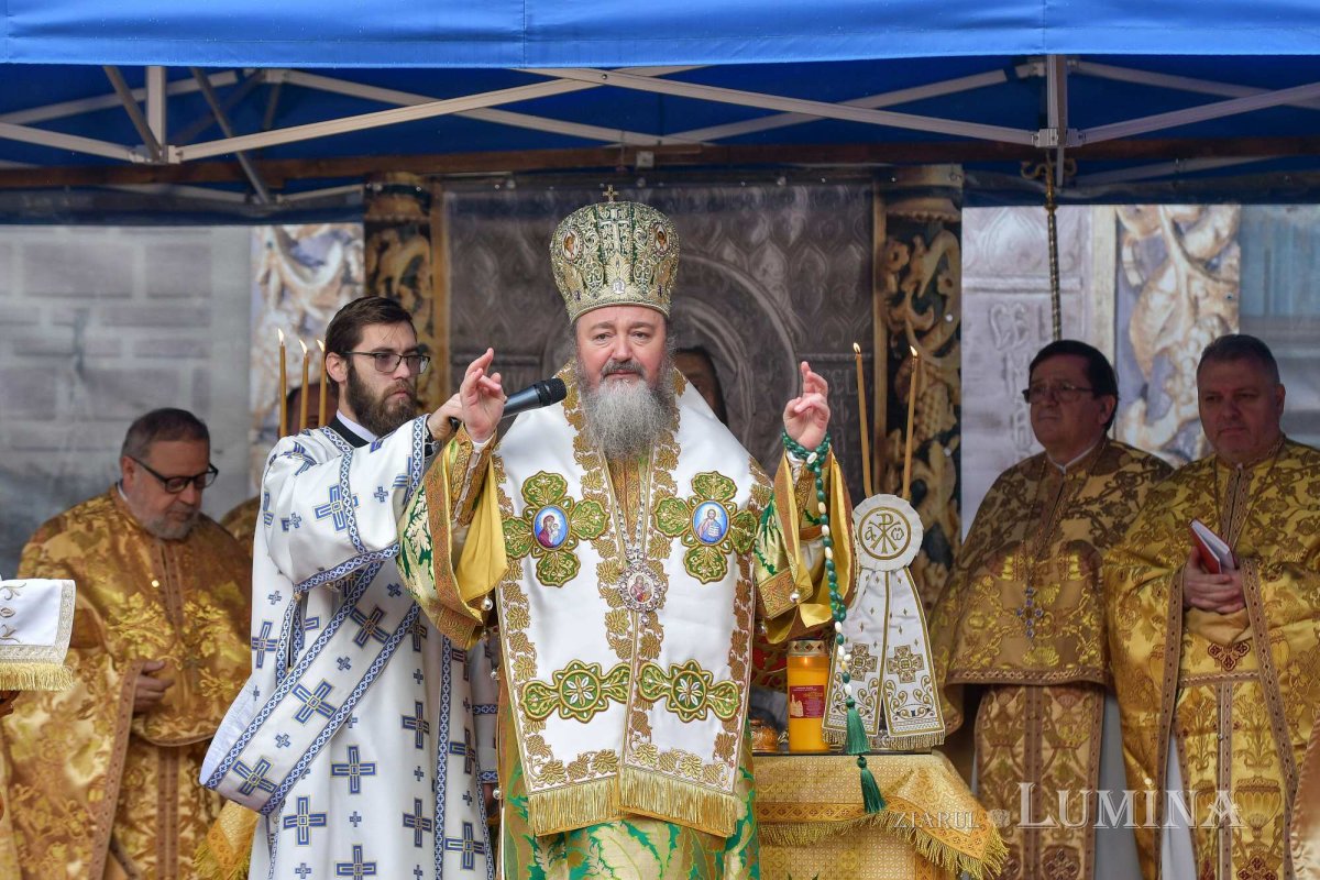 Sărbătoarea „Părintelui monahilor” la Biserica Domnească din Capitală 241828