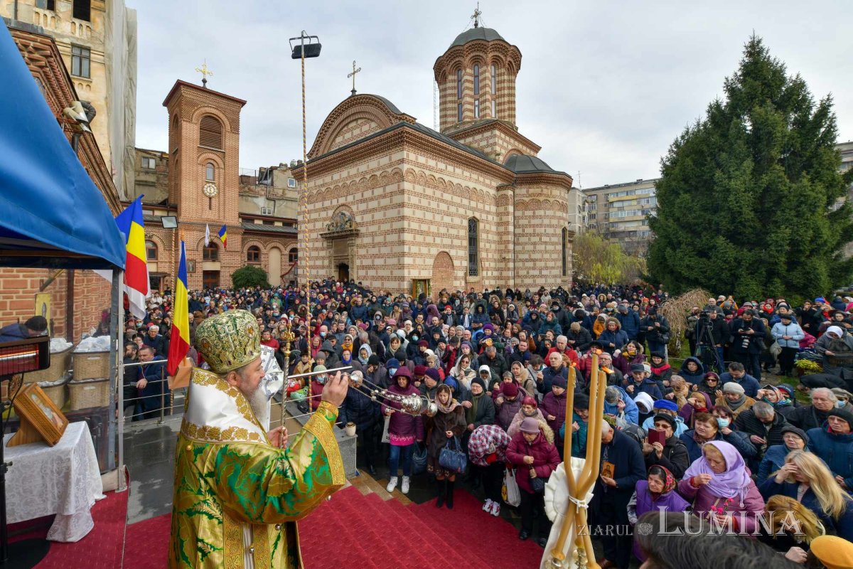 Sărbătoarea „Părintelui monahilor” la Biserica Domnească din Capitală 241871