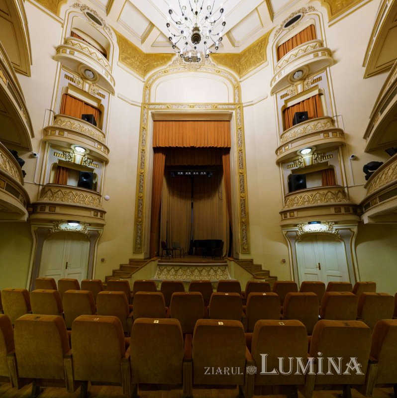 Un palat al tinereții fără bătrânețe 241618