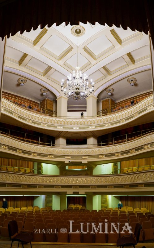 Un palat al tinereții fără bătrânețe 241633