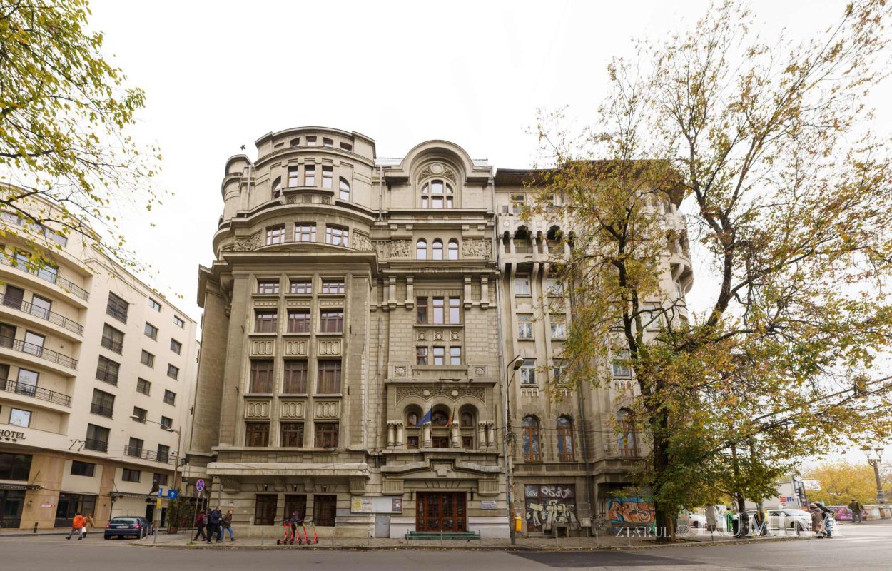 Un palat al tinereții fără bătrânețe 241635