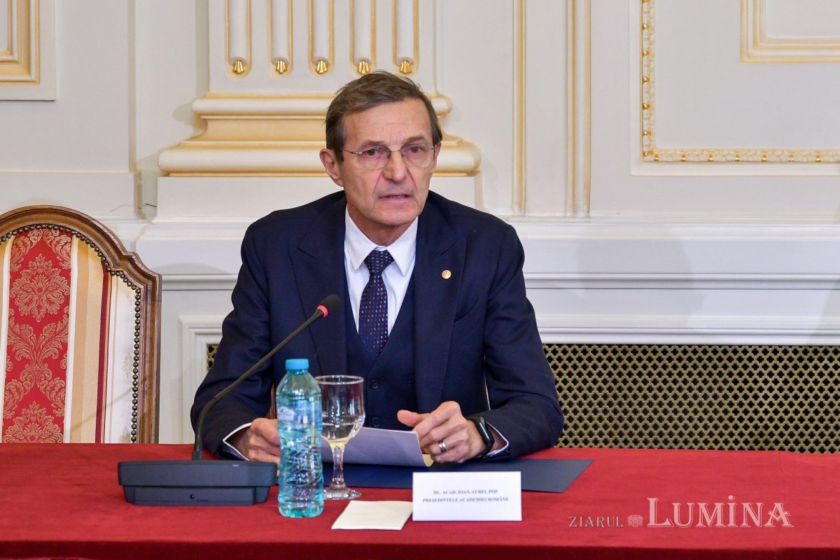 Simpozion științific dedicat Unirii Principatelor Române la Palatul Patriarhiei 242080