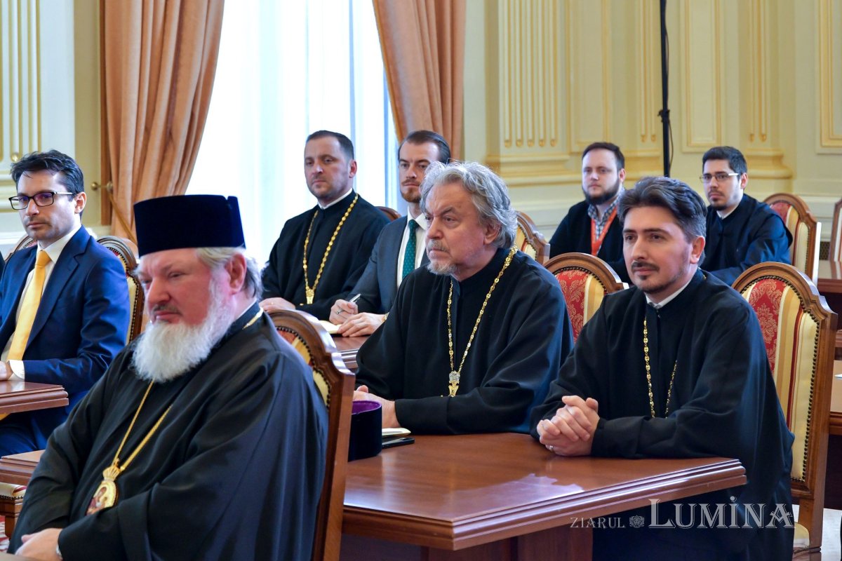 Simpozion științific dedicat Unirii Principatelor Române la Palatul Patriarhiei 242084