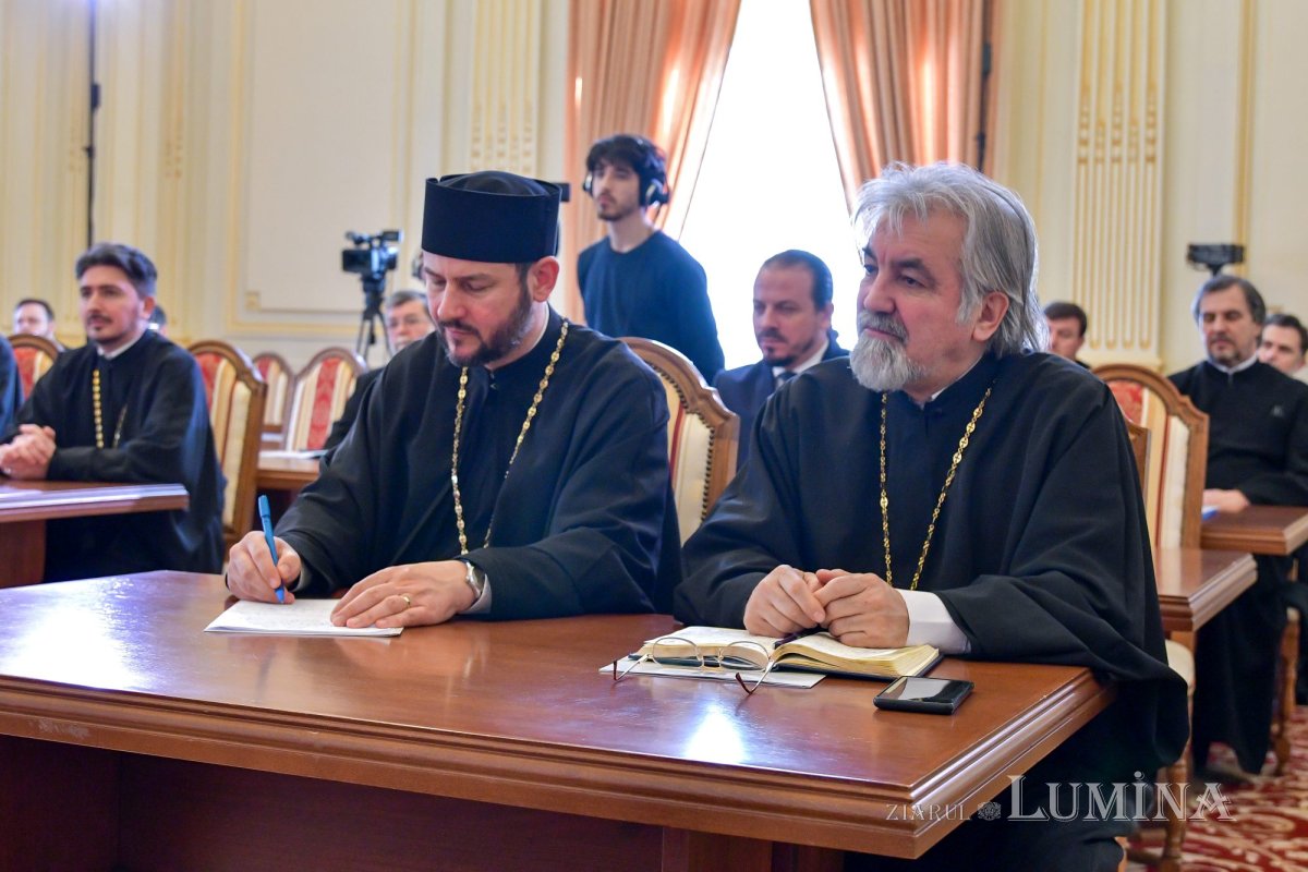 Simpozion științific dedicat Unirii Principatelor Române la Palatul Patriarhiei 242087