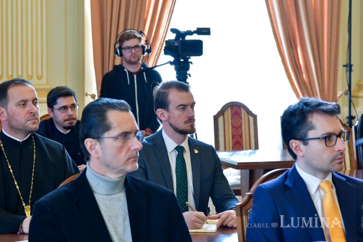 Simpozion științific dedicat Unirii Principatelor Române la Palatul Patriarhiei 242091
