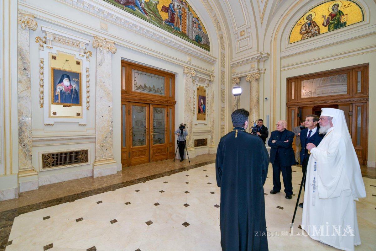 Simpozion științific dedicat Unirii Principatelor Române la Palatul Patriarhiei 242102
