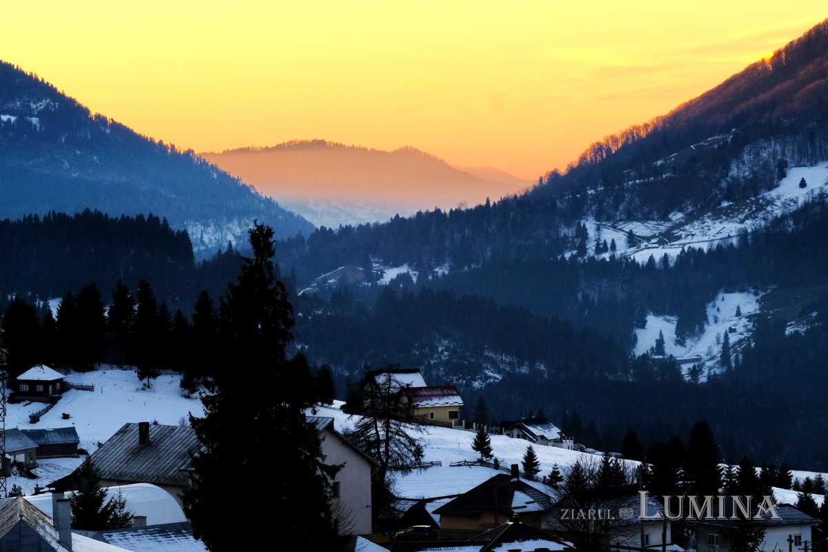 Fotografii artistice ale Publicațiilor Lumina 242199