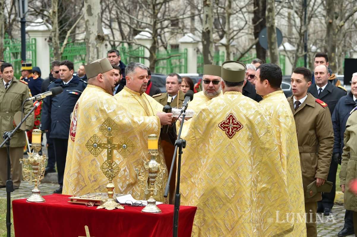 Ceremonie dedicată actului de la 24 ianuarie 1859 pe Colina Bucuriei 242444