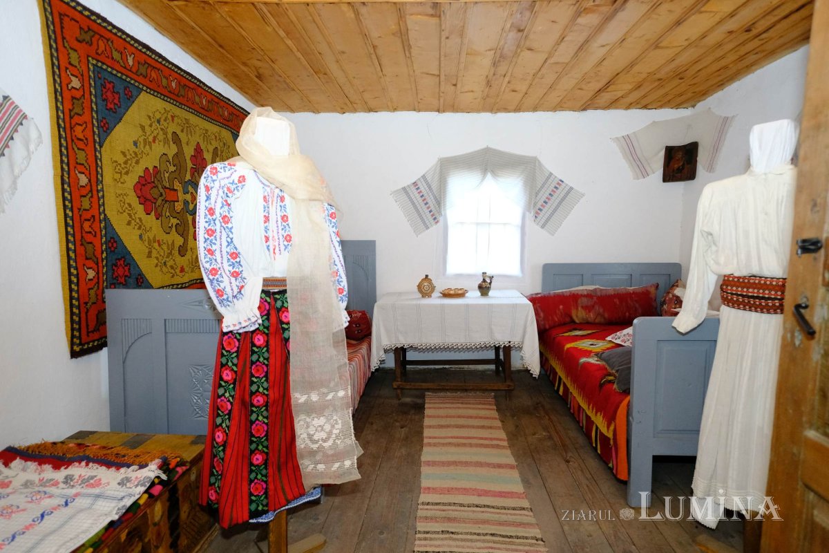 Un muzeu inedit și o biserică de patru ori centenară 242683